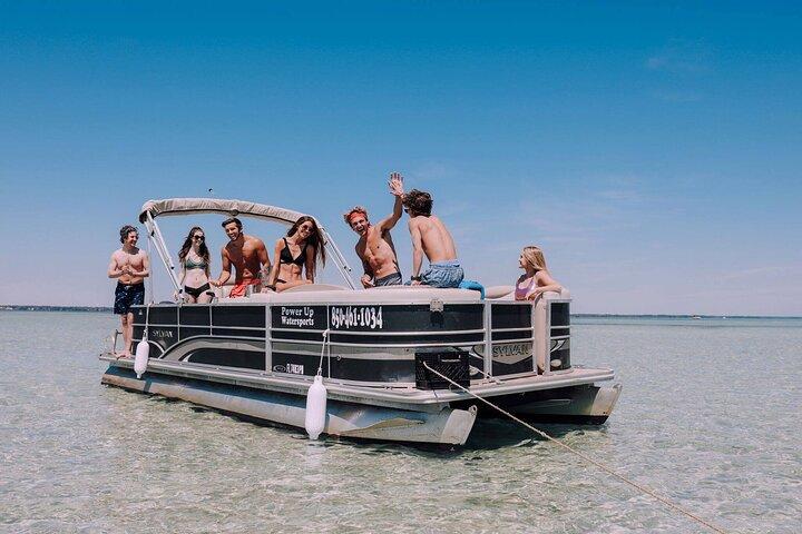 10 passagerarpontonbåtuthyrningar i Crab Island