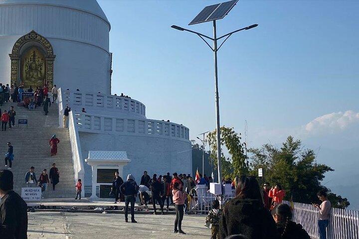 Pokhara: Ophold i hytte med dagsvandring til World Peace Stupa
