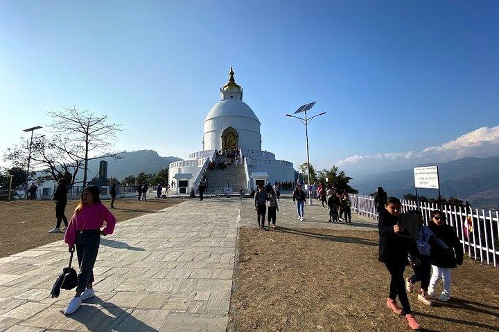 Pokhara: Ophold i hytte med dagsvandring til World Peace Stupa
