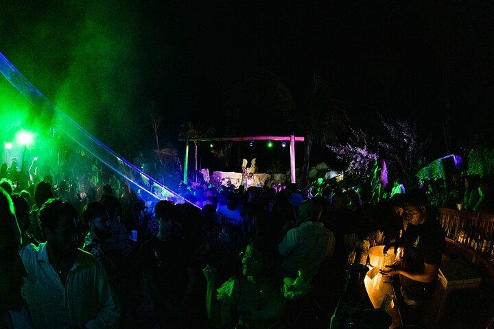 Punta Cana Maroca Nachtclub : National Open Bar Pass