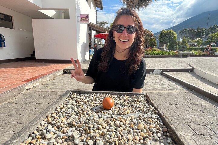 Private customizable tour in Quito included Intiñan museum