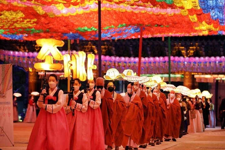 Seoul City Walking Private Tour (3hours)