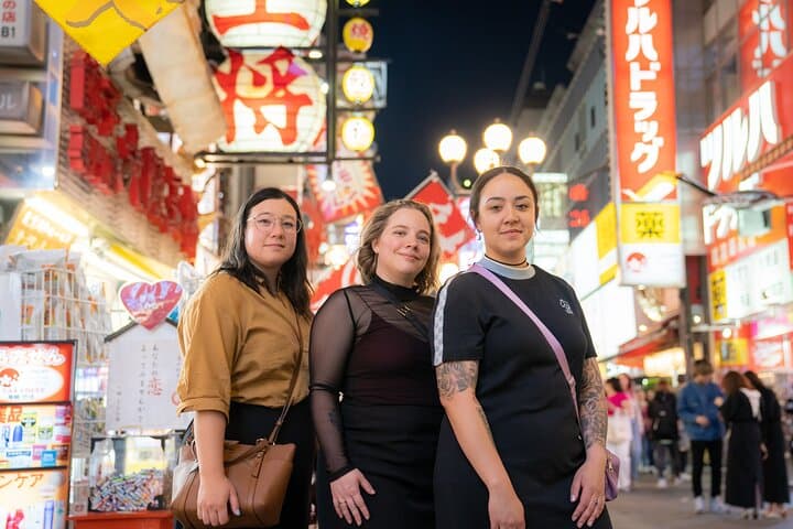 Vibrant Photo Shoot Tour in Osaka
