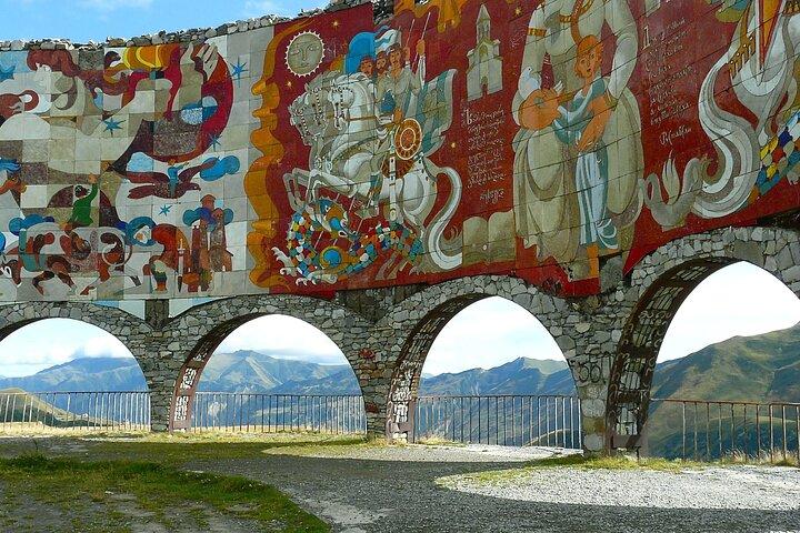 From Tbilisi: Kazbegi, Gudauri & Ananuri Day Trip