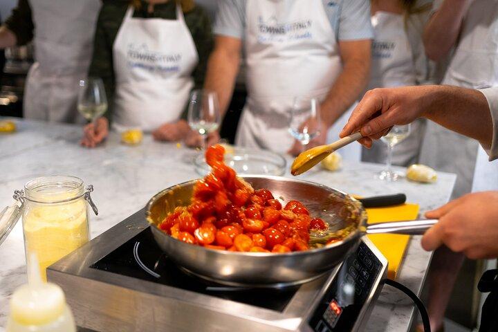 Mailänder Pasta und Tiramisu Kochkurs mit unbegrenztem Wein