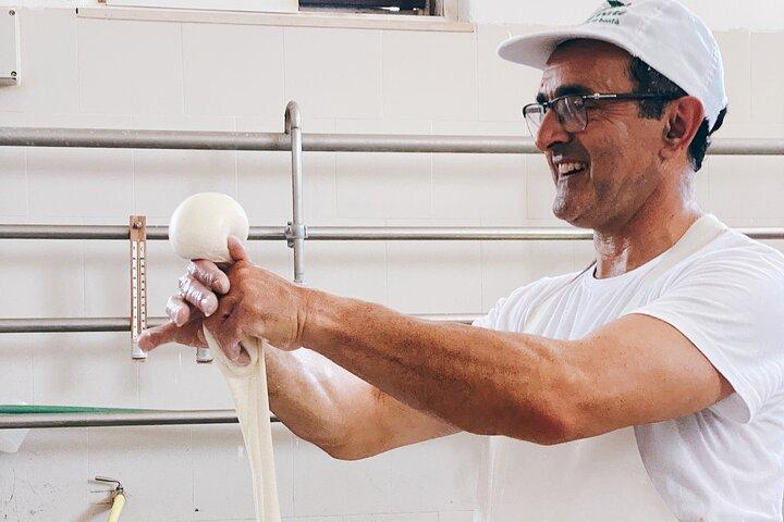 Experiência Mozzarella - Tour com Degustação de Queijos na Masseria Fragnite