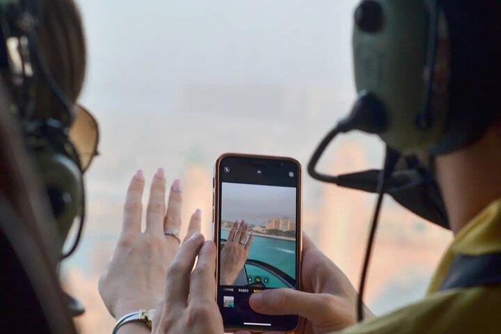 Passeio de Helicóptero de 15 Minutos em Dubai com Traslado Opcional