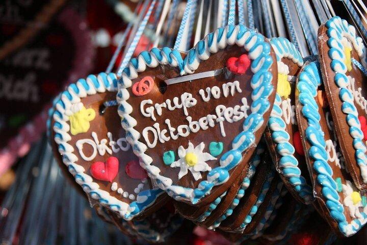 Experiencia VIP Oktoberfest con mesa en tienda de cerveza grande