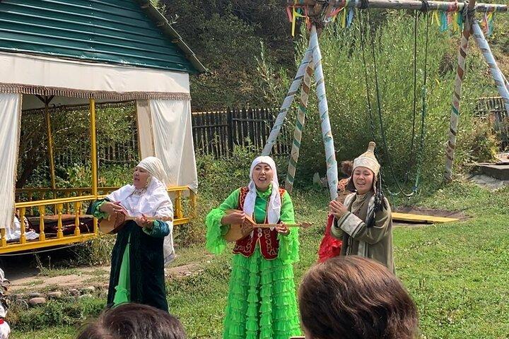 Oplev den nomadelivsstil i 'The Huns' Ethno-landsby