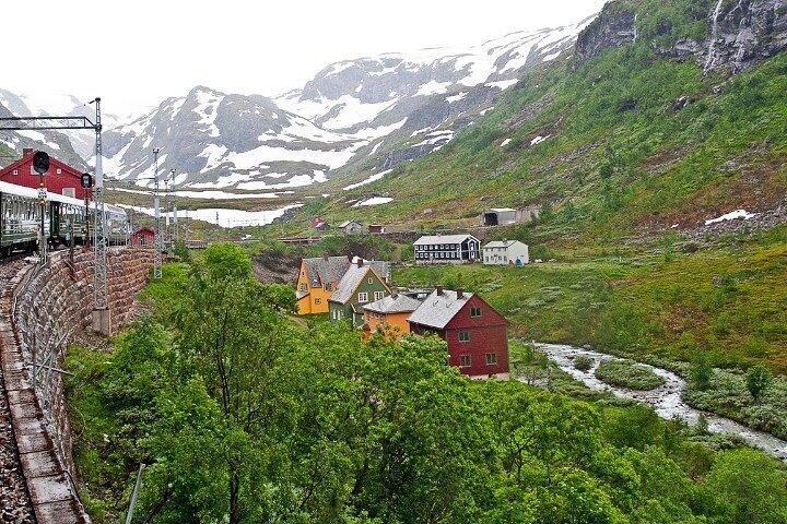 Excursion d'une journée autoguidée De Bergen à Flam All Inclusive aller-retour