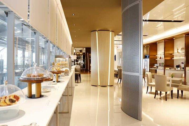 Bangkok Suvarnabhumi Airport 2-Hour Miracle Lounge Access