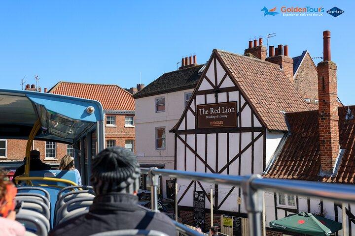 Golden Tours York Visite en bus à toit ouvert à arrêts multiples avec audioguide