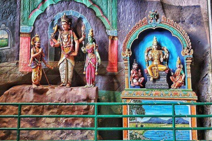 Kuala Lumpur Suburbs Batu Caves Halbtagestour
