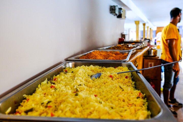 Halbtägige geführte Odyssee-Bootssafari mit Mittagessen in Zypern