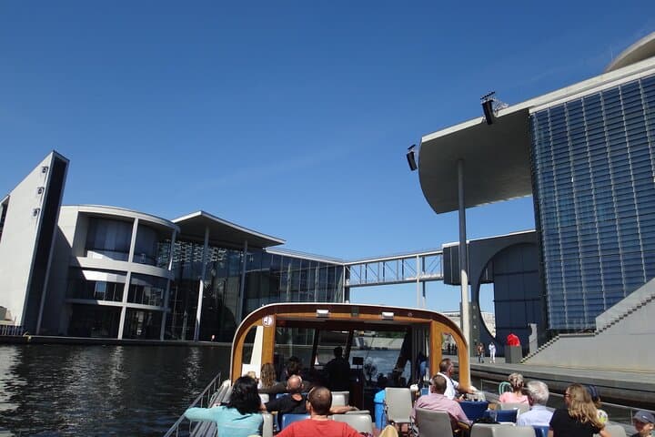 Berlin sightseeing boat tour on the Spree