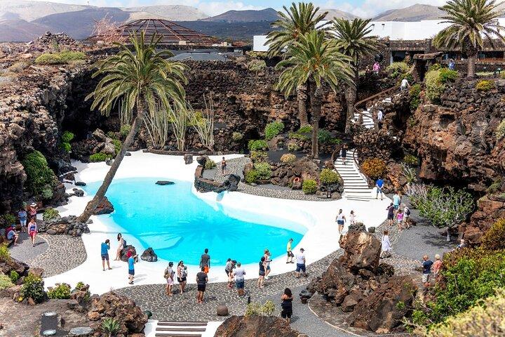 Lanzarote Tour met Timanfaya Nationaal Park en Jameos del Agua