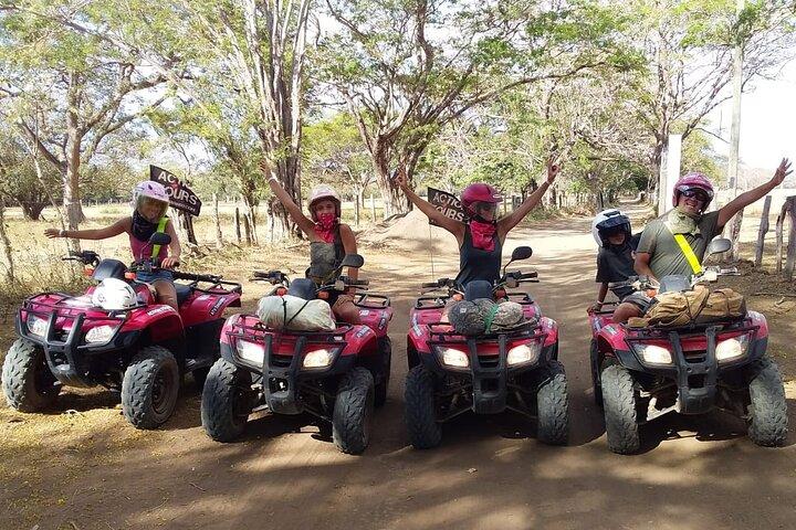 Passeio de quadriciclo em Tamarindo