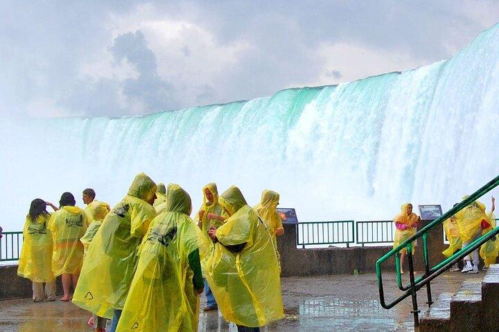 Niagara Falls Tour Privado: Barco, Viagem e Skylon Tower