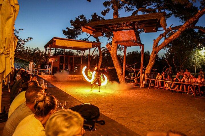 Excursion en soirée à Majorque : Équitation, dîner et danse