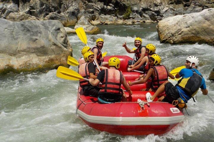 Fethiye River Rafting med morgenmad, frokost, transfer og guide
