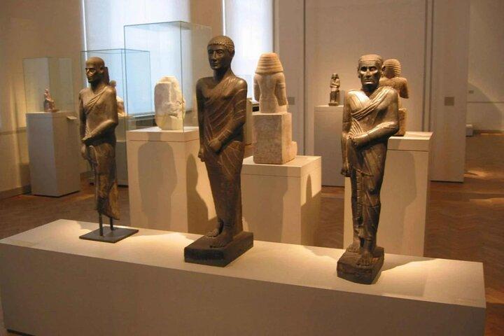 Oudheden in het Grande Egyptian Museum met privérondleiding