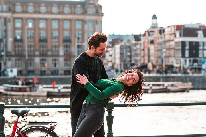 Amsterdam: Private City Centre and Canals Photo walk