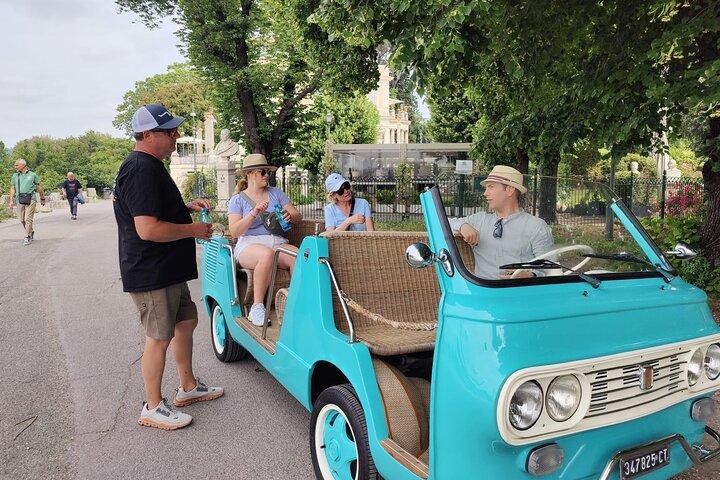 Recorrido privado de conducción eléctrica vintage de 3 horas por Roma