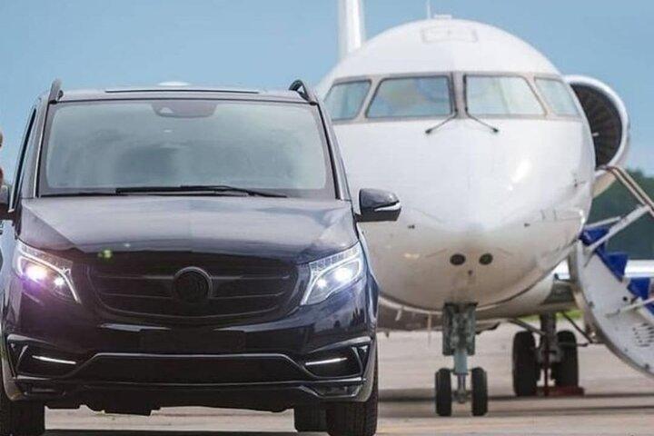 Vip Transfer fra Malaga Lufthavn til Malaga Fuengirola eller Marbella