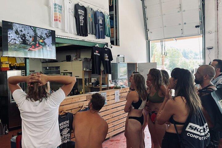Rafting sur la rivière Soča à Bovec avec service photo professionnel