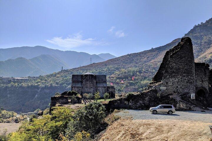 1 dag privé Armenië: UNESCO, Sovjet & samengestelde familielunch