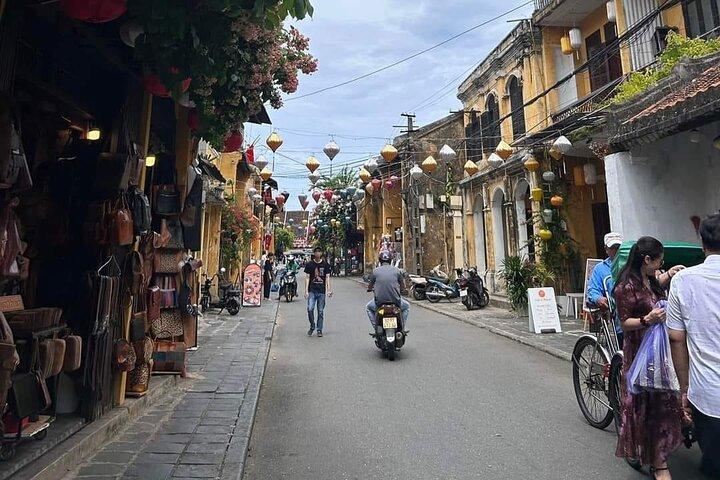 Marble Mountain & Hoi An Ancient Town: Morgen- eller eftermiddagstur