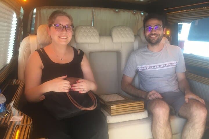 Luxury Maybaych Van İstanbul Airport Meet Transfer