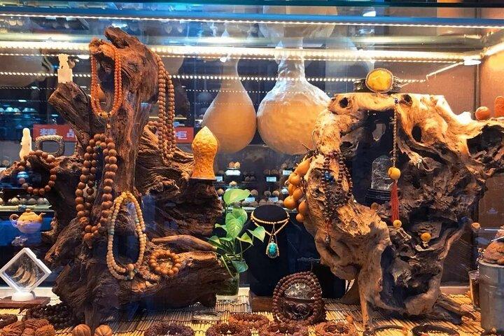 Tour privato al mercato antico di Panjiayuan, 798 Art District e altro