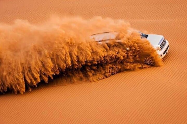 Dubai Evening Desert Safari With Quad Bike and BBQ Dinner