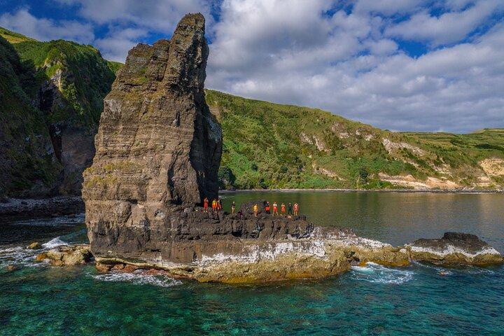 Boat Tour: Cave Tour on The North Coast
