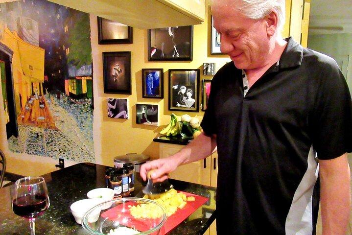 地元の家庭でタンパ料理教室-バーベキュー、メキシコ料理、ブランチ
