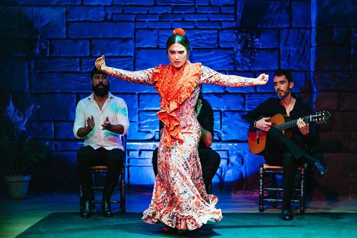 Triana. Espectáculo flamenco con bebida