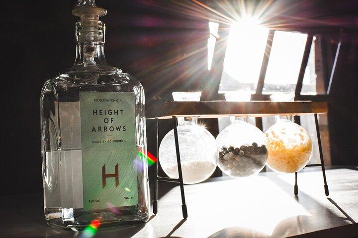Edinburgh: Holyrood Distillery Whiskey and Gin Tour & Tasting