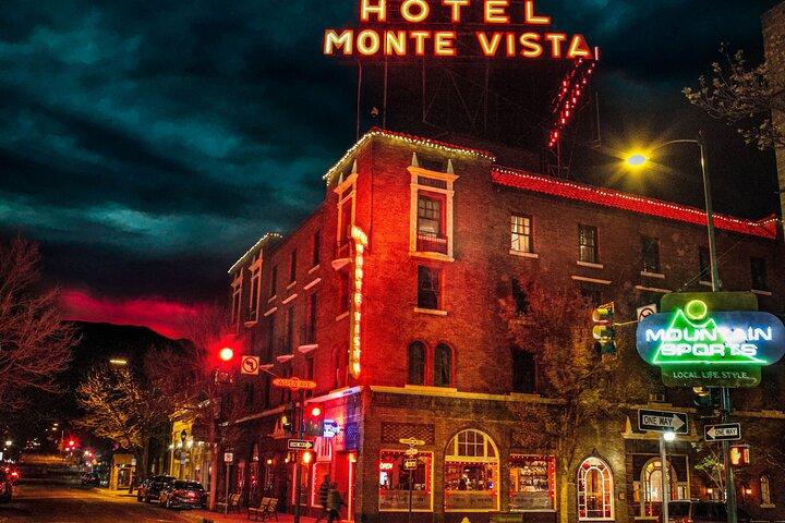 Vuelos prohibidos de Flagstaff Haunted Walking Tour con complementos