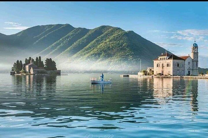 Kotor-Perast privat tur - inklusive traditionel frokost og vin