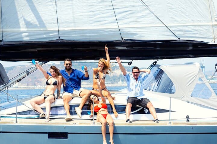Luxury Private Yacht Sailing Tours in Barcelona