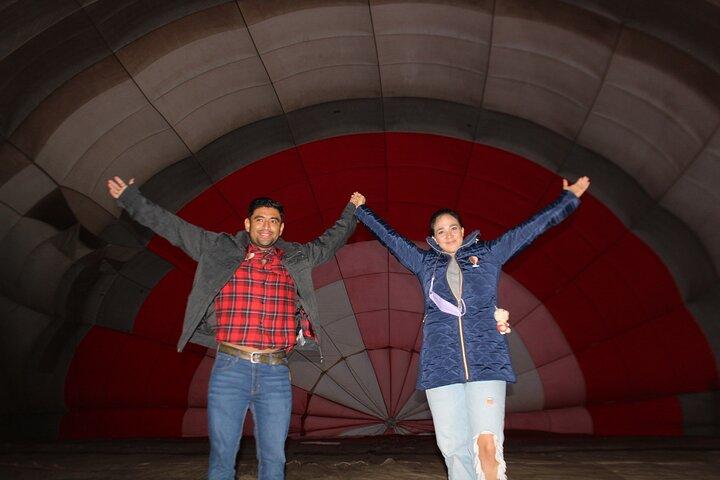 "'Teotihuacan Hot Air Balloon Ride + Transport & Pyramid Time"