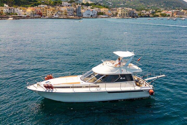 Tour durch Ischia mit einer privaten Yacht