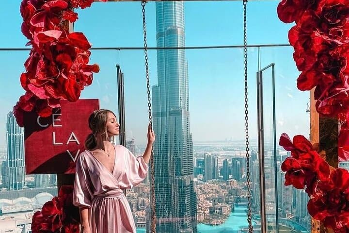 Business Lunch at CE LA VI Dubai Level 54 Address Sky Views Dubai