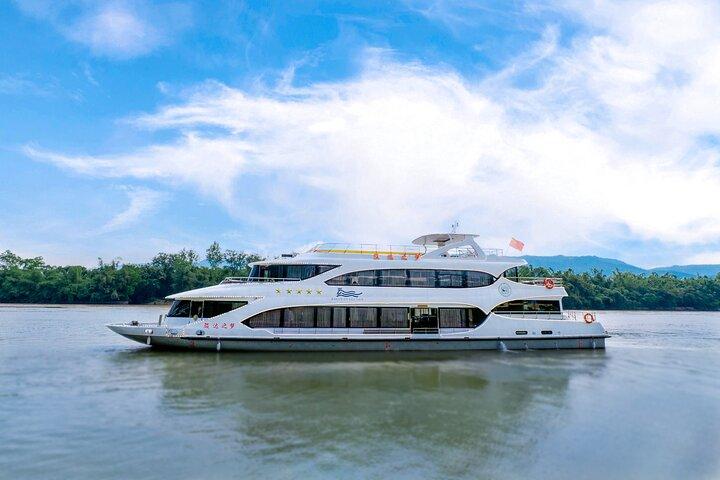1-dages afslappende Li River Cruise privat tur med den engelsktalende chauffør