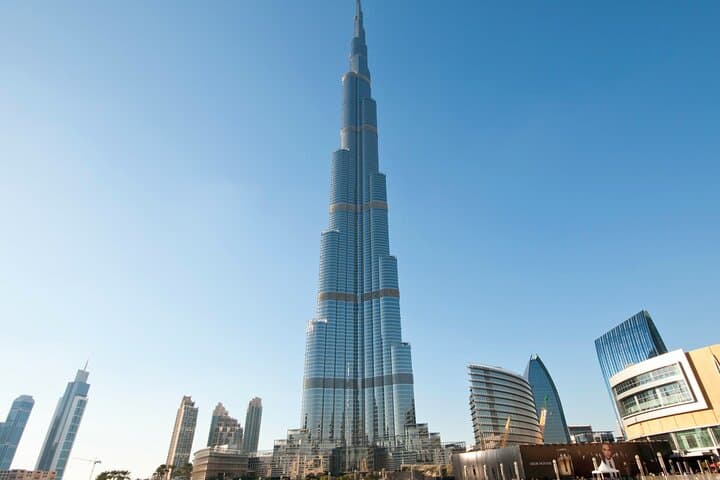 Afternoon High Tea at Atmosphere Burj Khalifa with Transfer