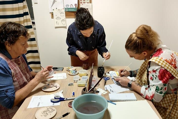 2 Hours Private Painting of Ceramics in Osaka