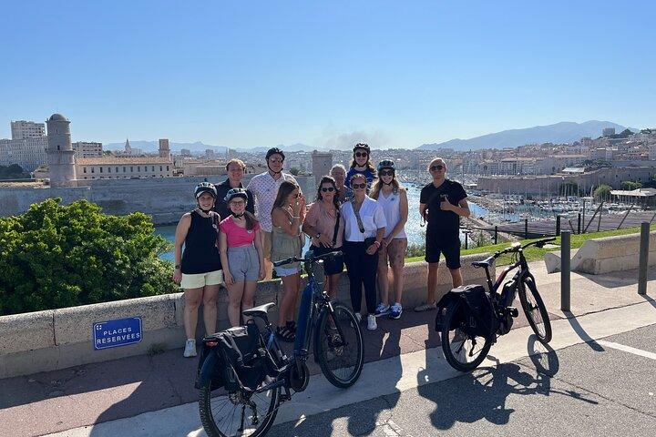 Opdagelse af Marseille på elcykel