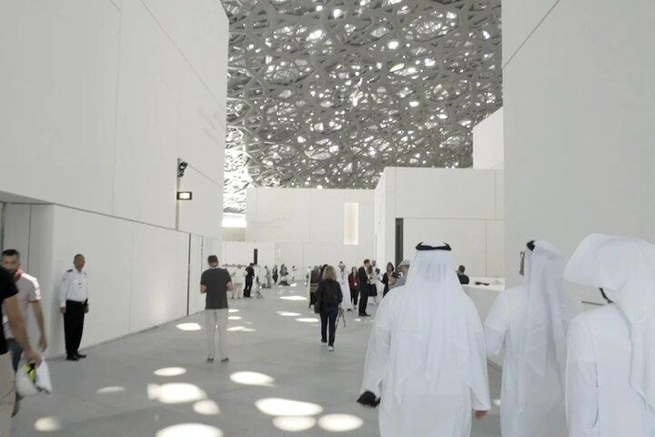 Visite de la grande mosquée d'Abu Dhabi et du musée du Louvre au départ de Dubaï