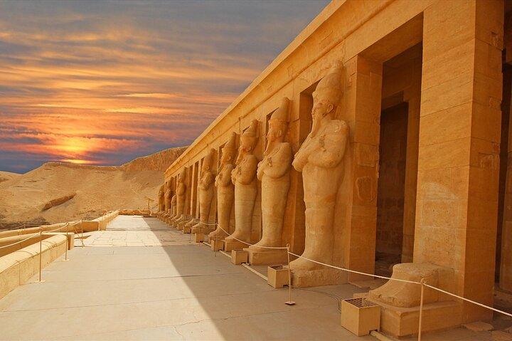 Explore Luxor from Cairo in 2 days with Air Balloon experience
